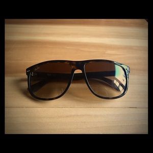 RayBan Boyfriend Flat Top Frame Sunglasses RB4147