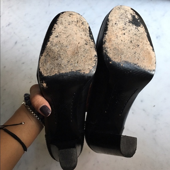 SOLD Michael Kors Leather Platform Pumps - Picture 5 of 7