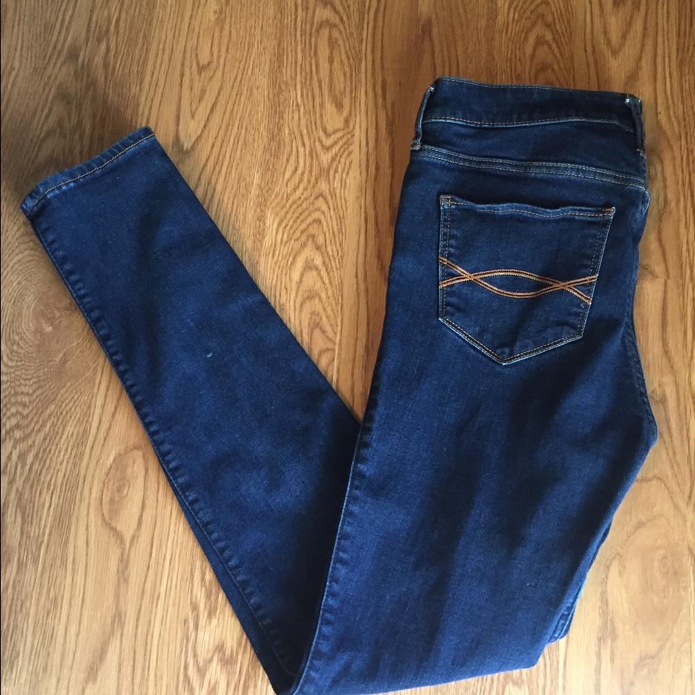 Abercrombie & Fitch High-Rise Super Skinny Jeans