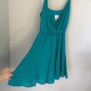 Cute turquoise dress
