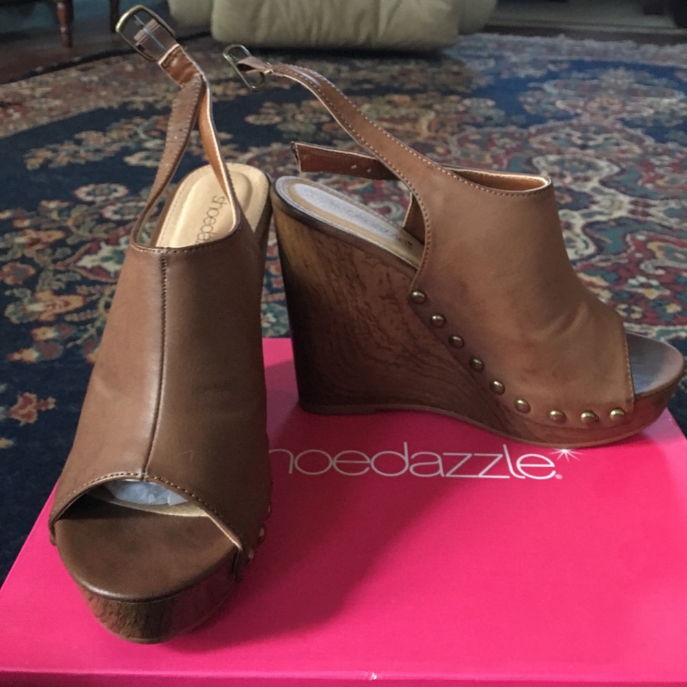 Ankle sandals