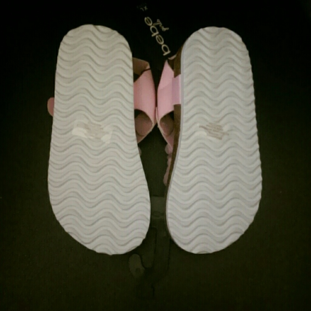 🆕 bebe Girls Faux Pink Leather Sandals - Picture 2 of 2