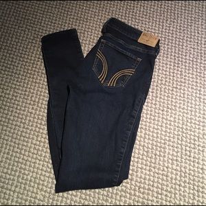 Hollister super skinny jeans 💘