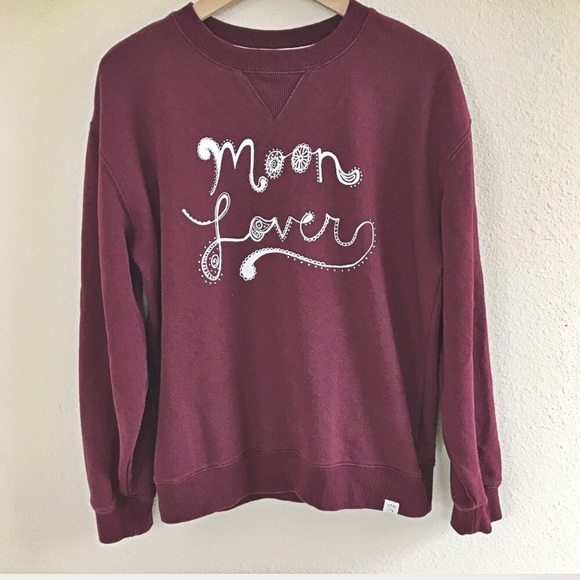 Urban Outfitters Sweaters - UO Sweatshirt 🌙