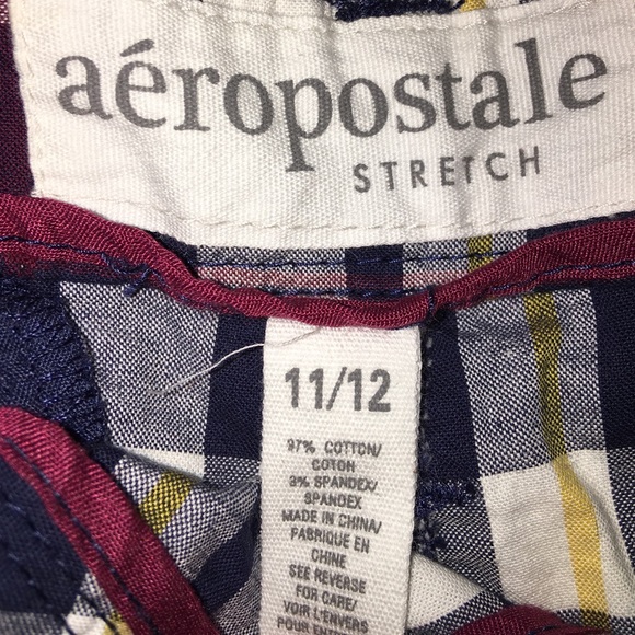 Plaid shorts - Picture 3 of 3