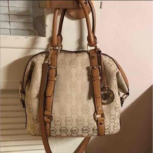 Large Michael kors bag