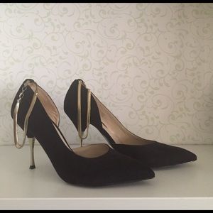 Shoedazzle Amy black suede d'orsay pumps