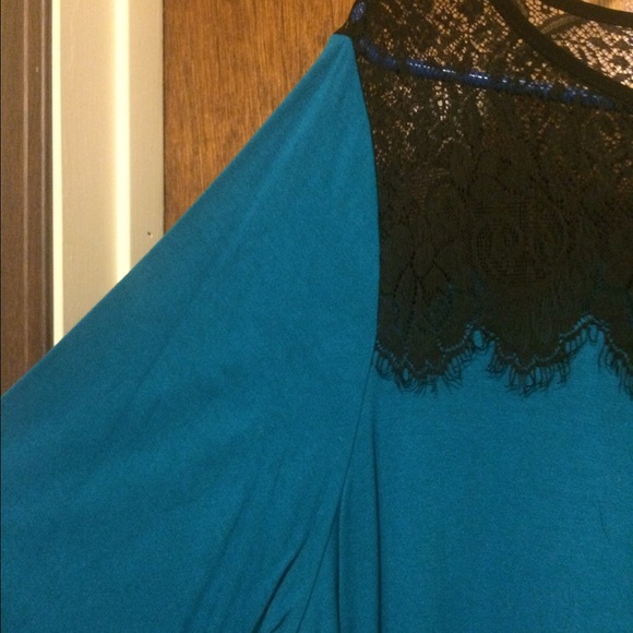 Pretty Blue/Black w/Lace Top. MUST BUNDLE. No tag - Picture 2 of 4