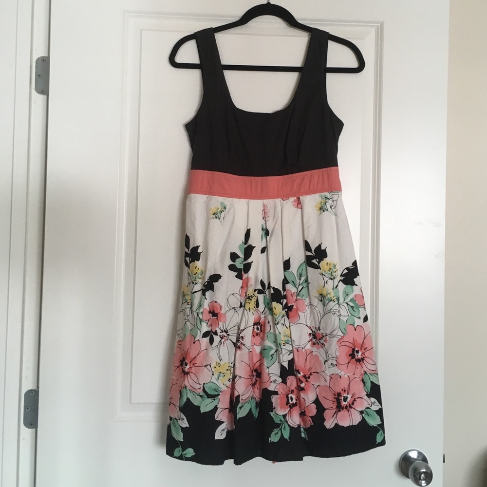 Beautiful dress 👗