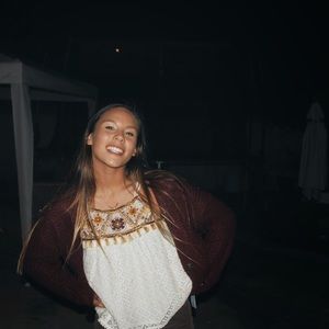 Meet your Posher, Kaitlyn