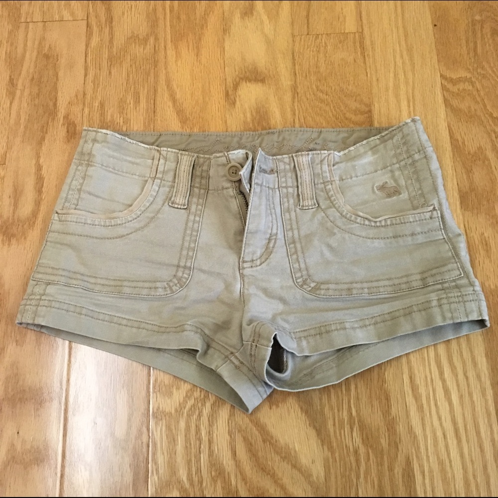 Size 14 Abercrombie khaki shorts