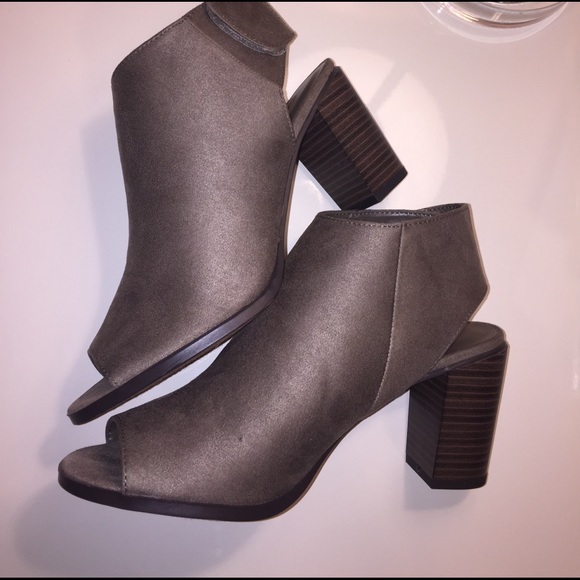 Open Toe Booties - Picture 1 of 3