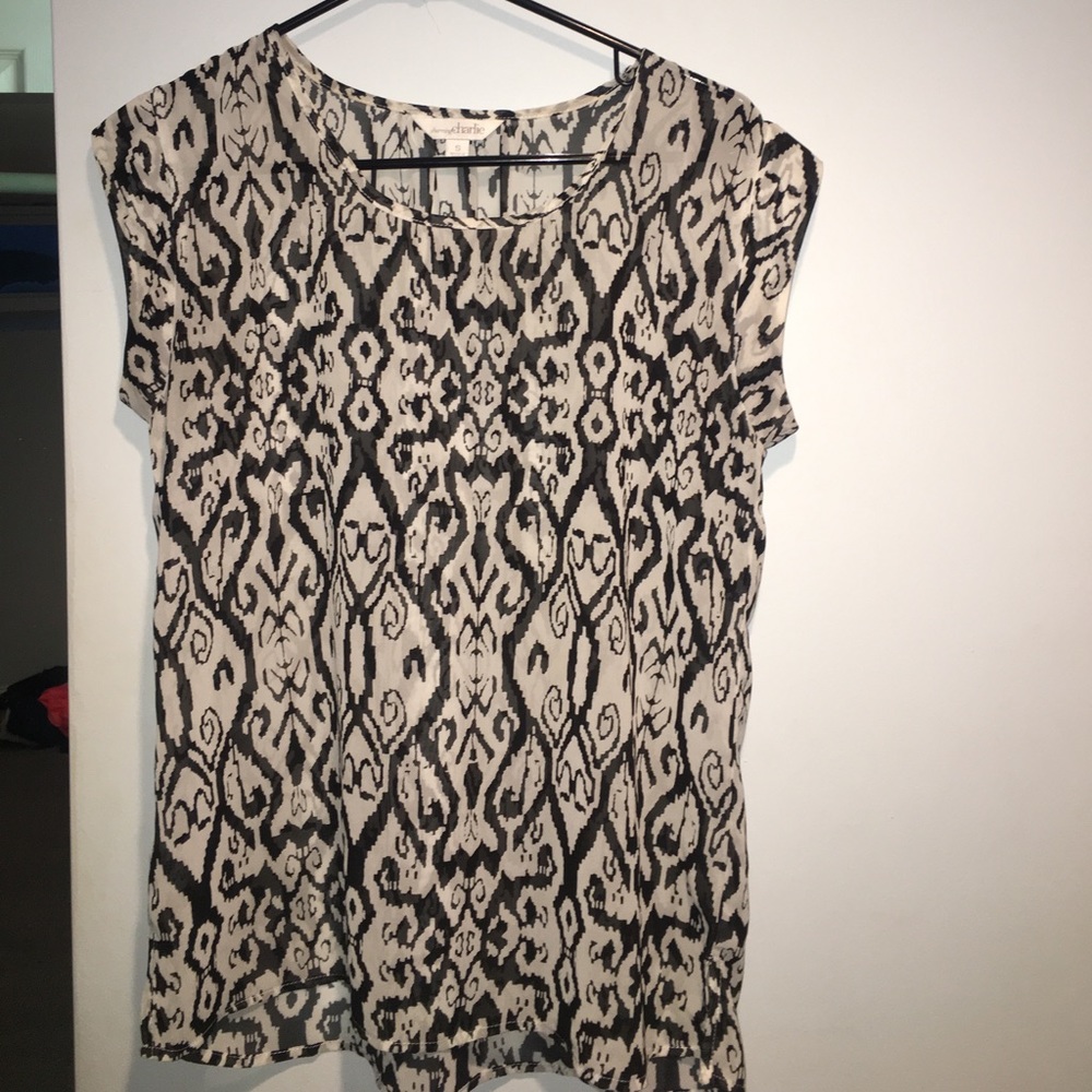 ‼️Charming Charlie short sleeve blouse