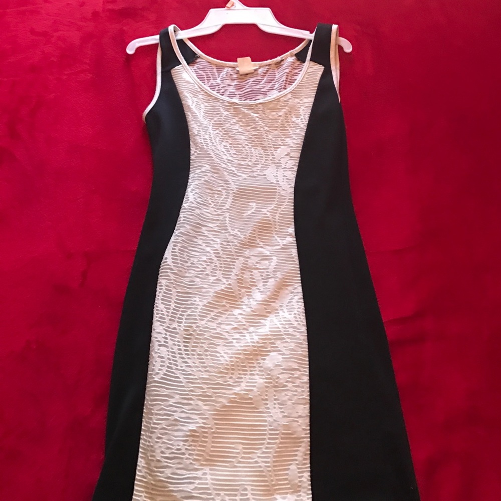 Black and whit dress