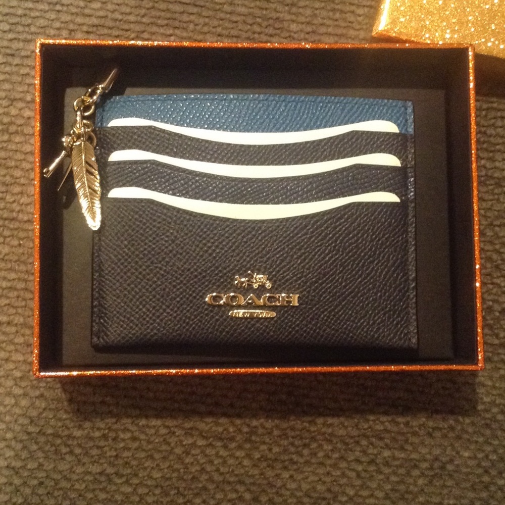 Authentic coach credit card holder. Never used.