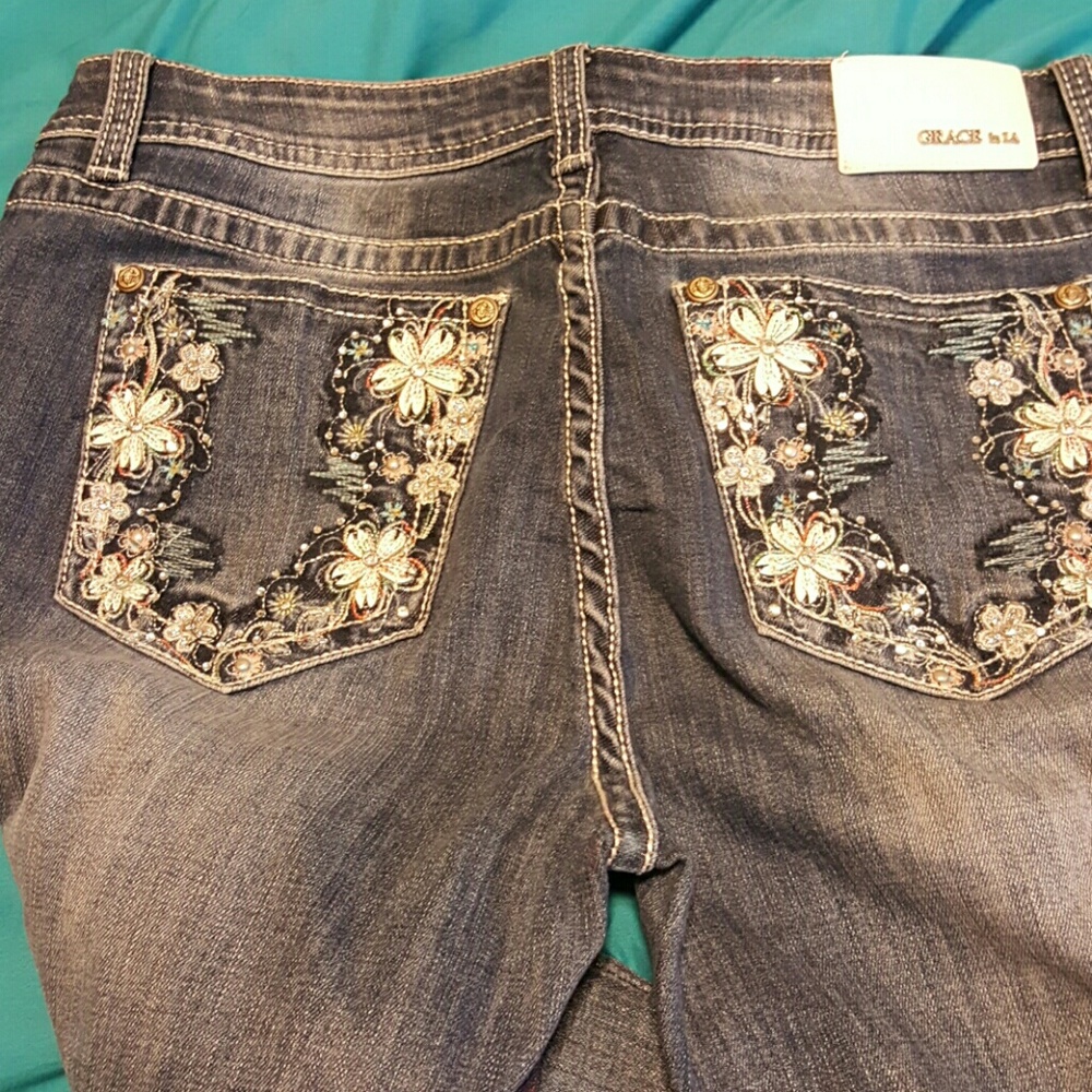 Jeans - Picture 3 of 3