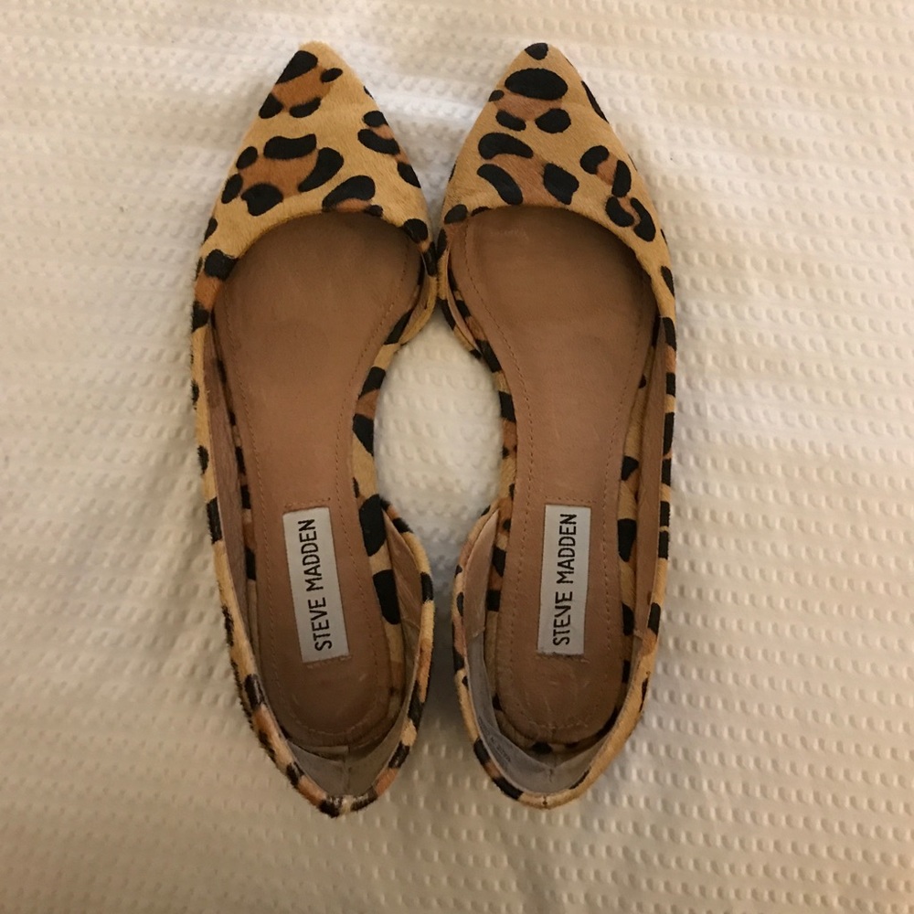 Steve Madden Leather Leopard Flats,