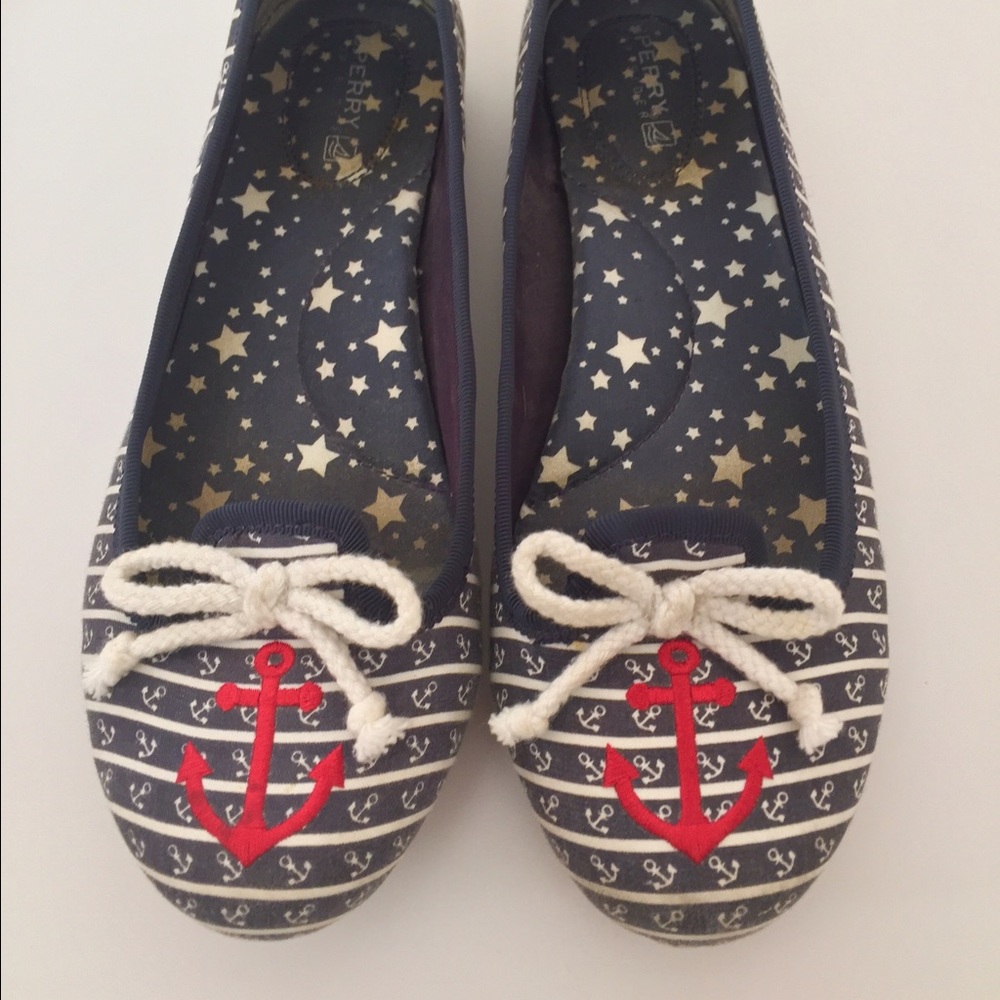 Sperry nautical flats
