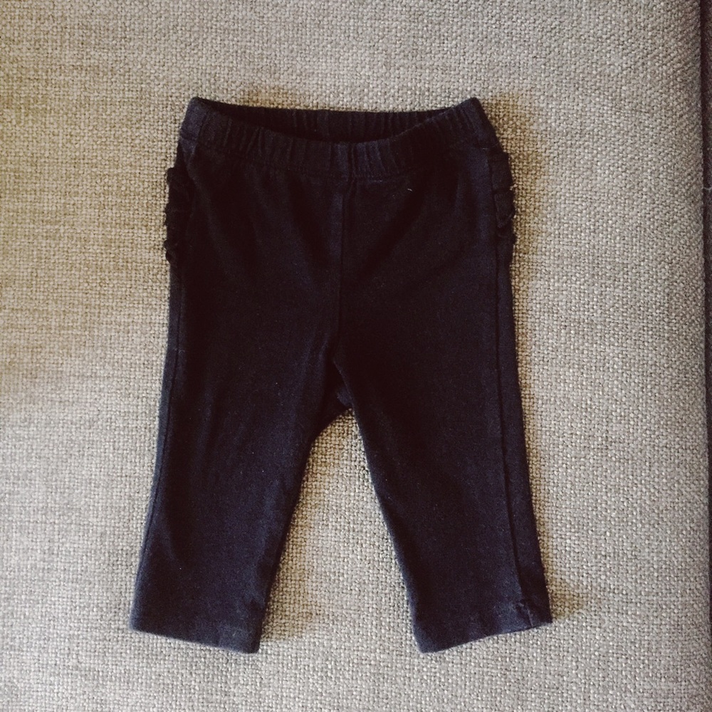 Old Navy ruffle bum baby stretch pants 3-6 months