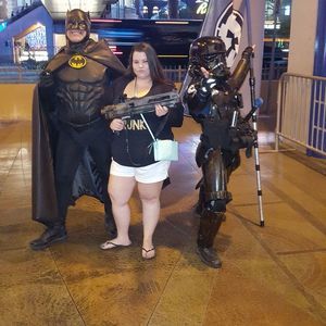 Meet your Posher, Nina