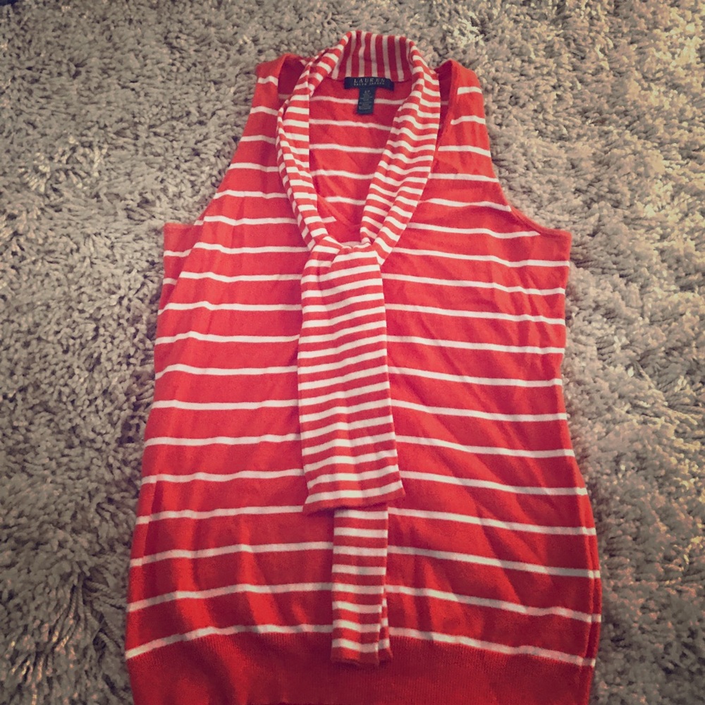 Polo vneck sleeveless top