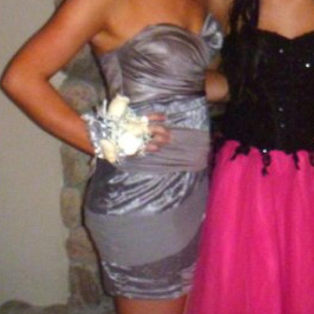 GORGEOUS GREY BEBE DRESS