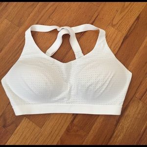 Victoria's Secret Sports bra 34 D