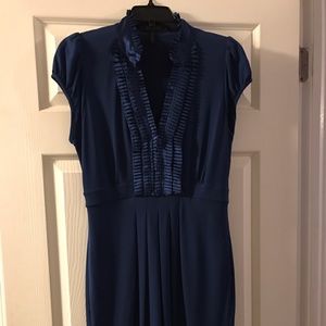 BCBGMAXAZRIA Dress with cap sleeve