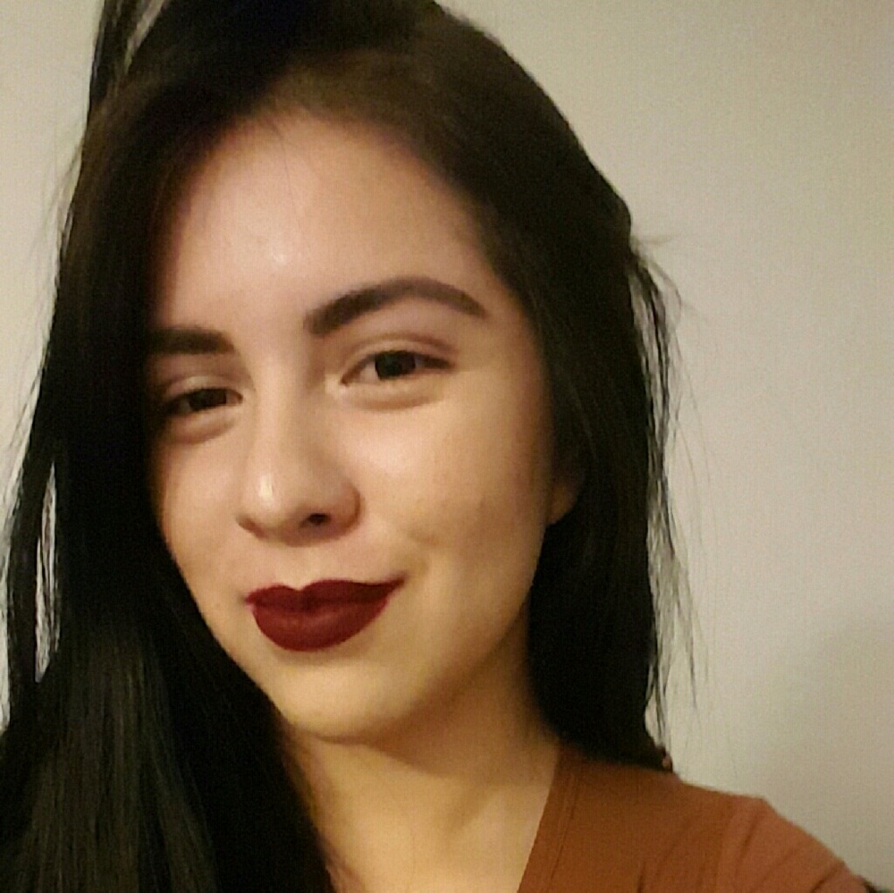 Meet your Posher, Karina