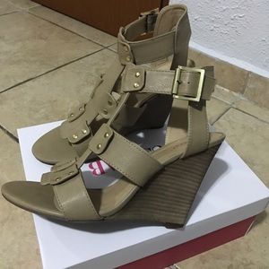 New Taupe Wedge Sandals