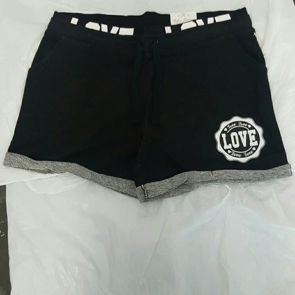 Love Elastic Band Love Patched Short Plus Size