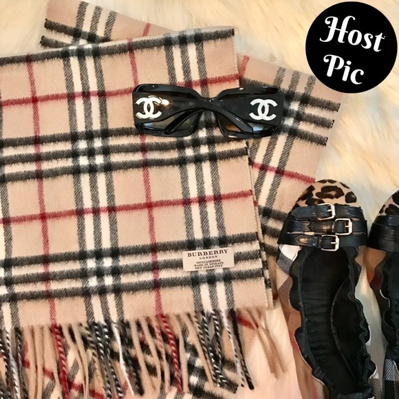 Burberry Accessories - 🎉2x ⓗⓞⓢⓣ ⓟⓘⓒ🎉Unisex Burberry Cashmere Scarf