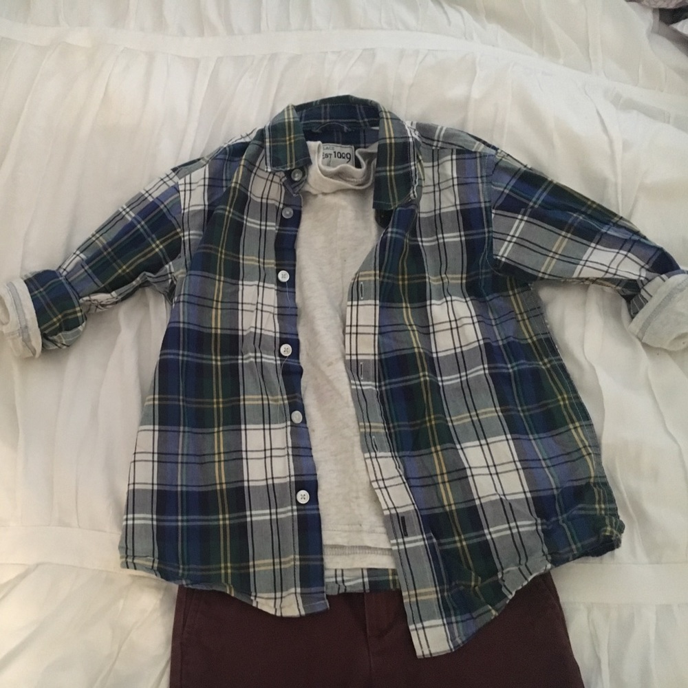 Children's Place button up and crew neck tee