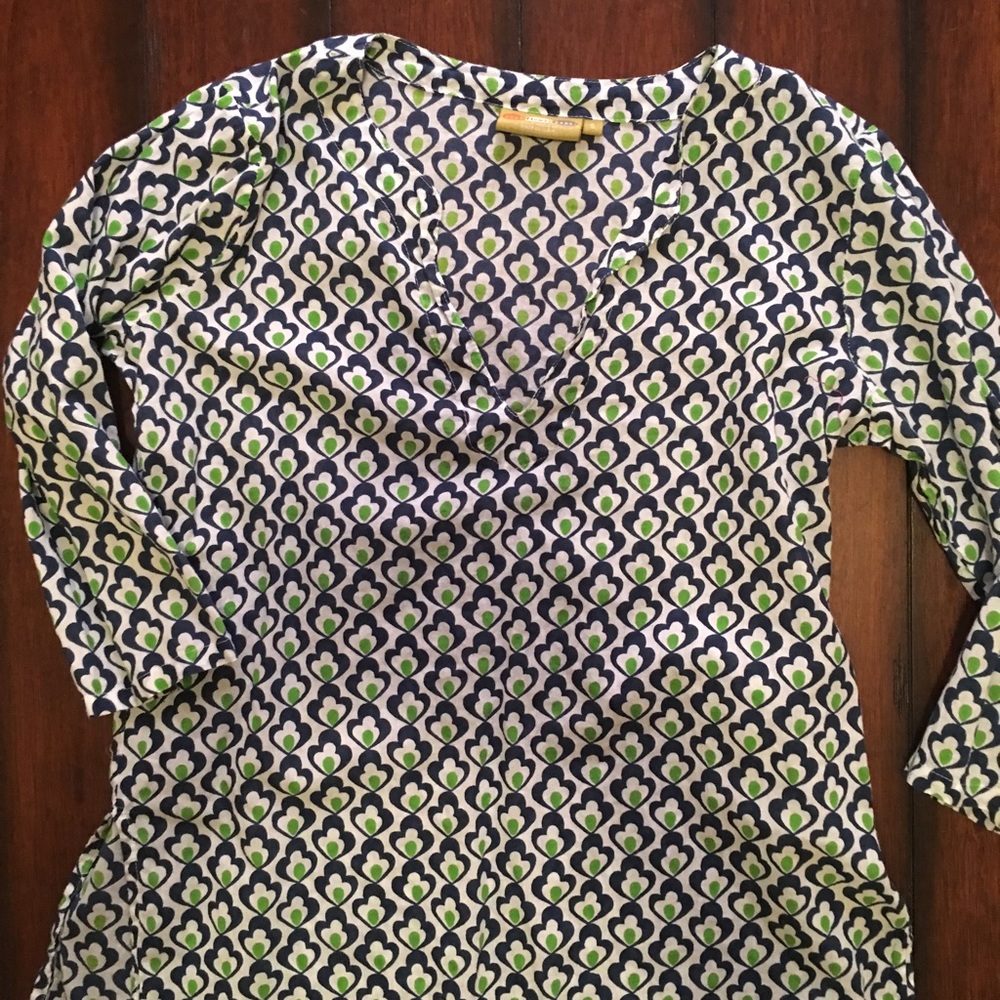 Tunic - Picture 2 of 4