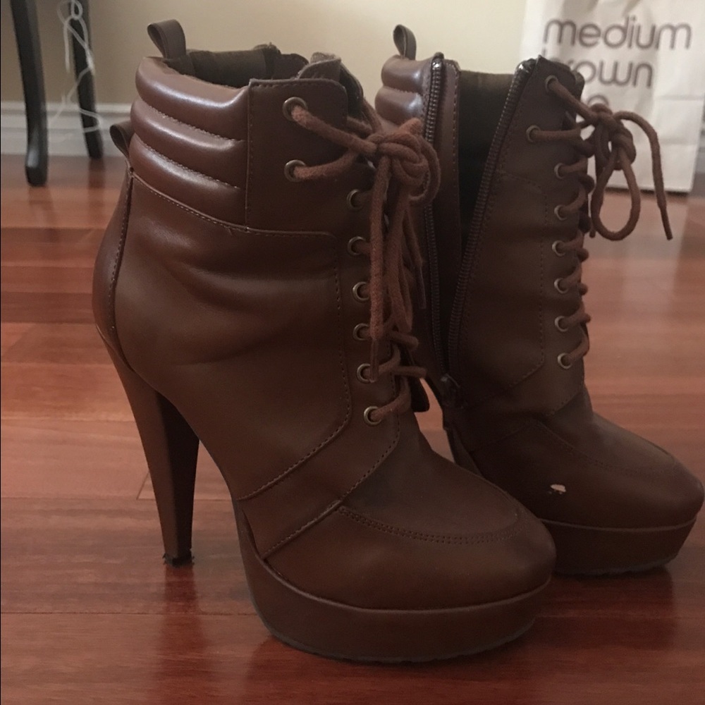 Brown Charles David booties