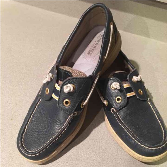 2 pair women's slip on Sperry's - Picture 3 of 4