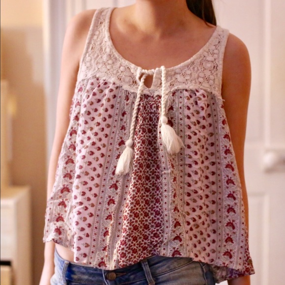 Abercrombie & Fitch Tops - A&F Print and Lace Top