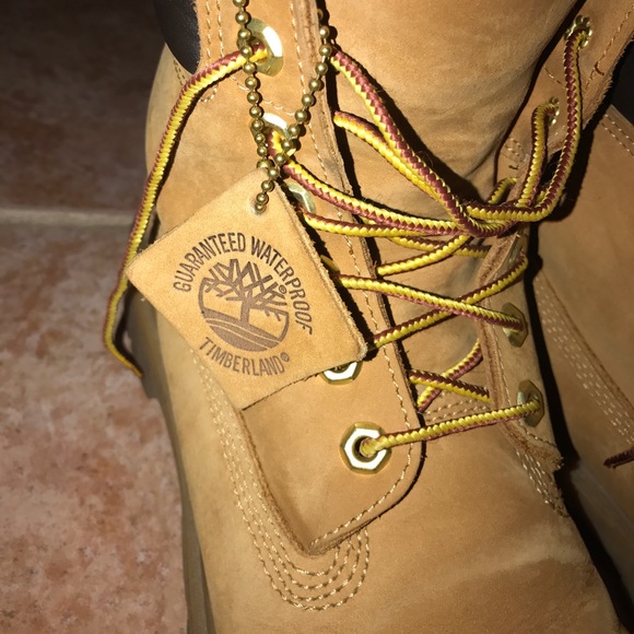 TIMBERLAND BOOTS