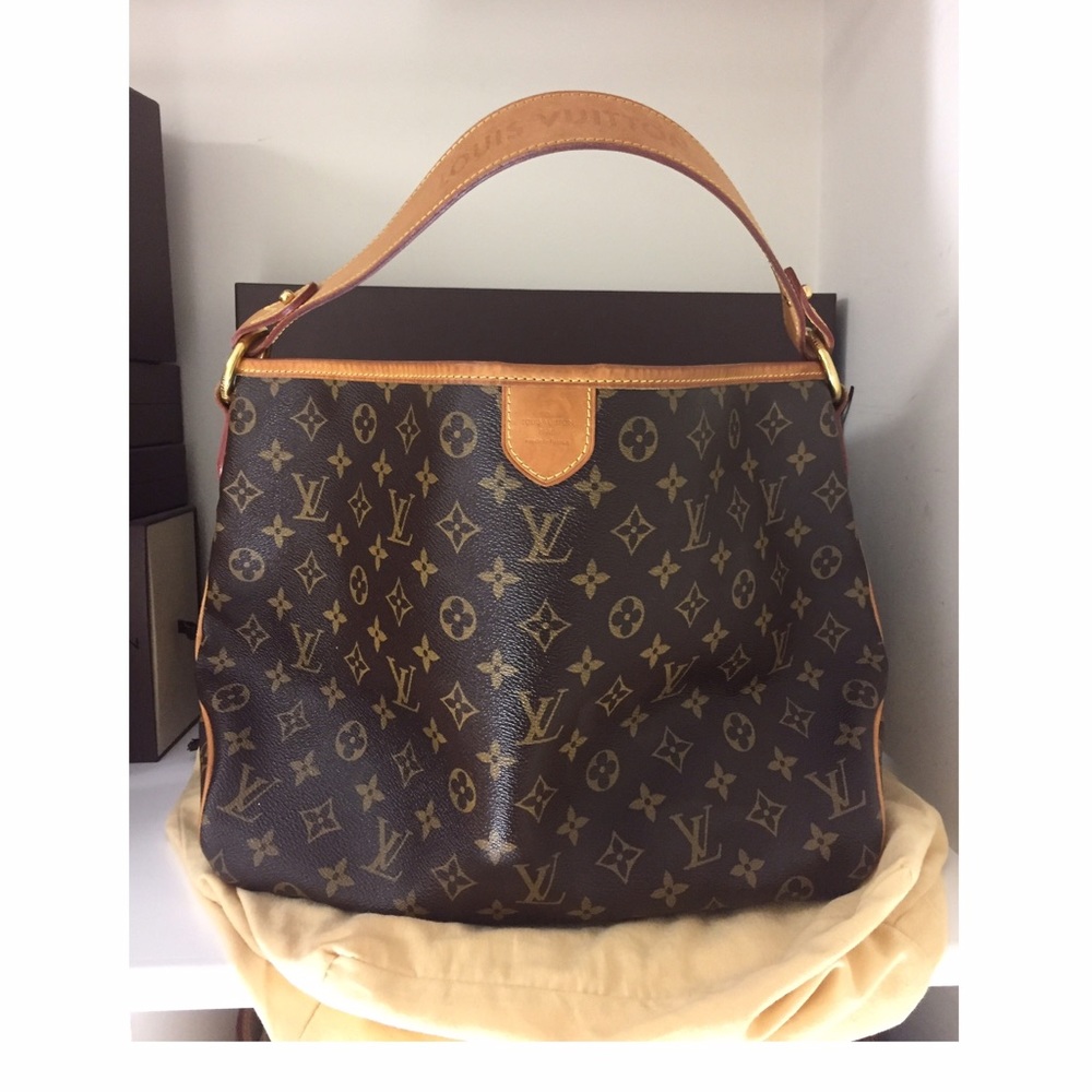 ❌SOLD❌💯Auth Louis Vuitton delightful pm.