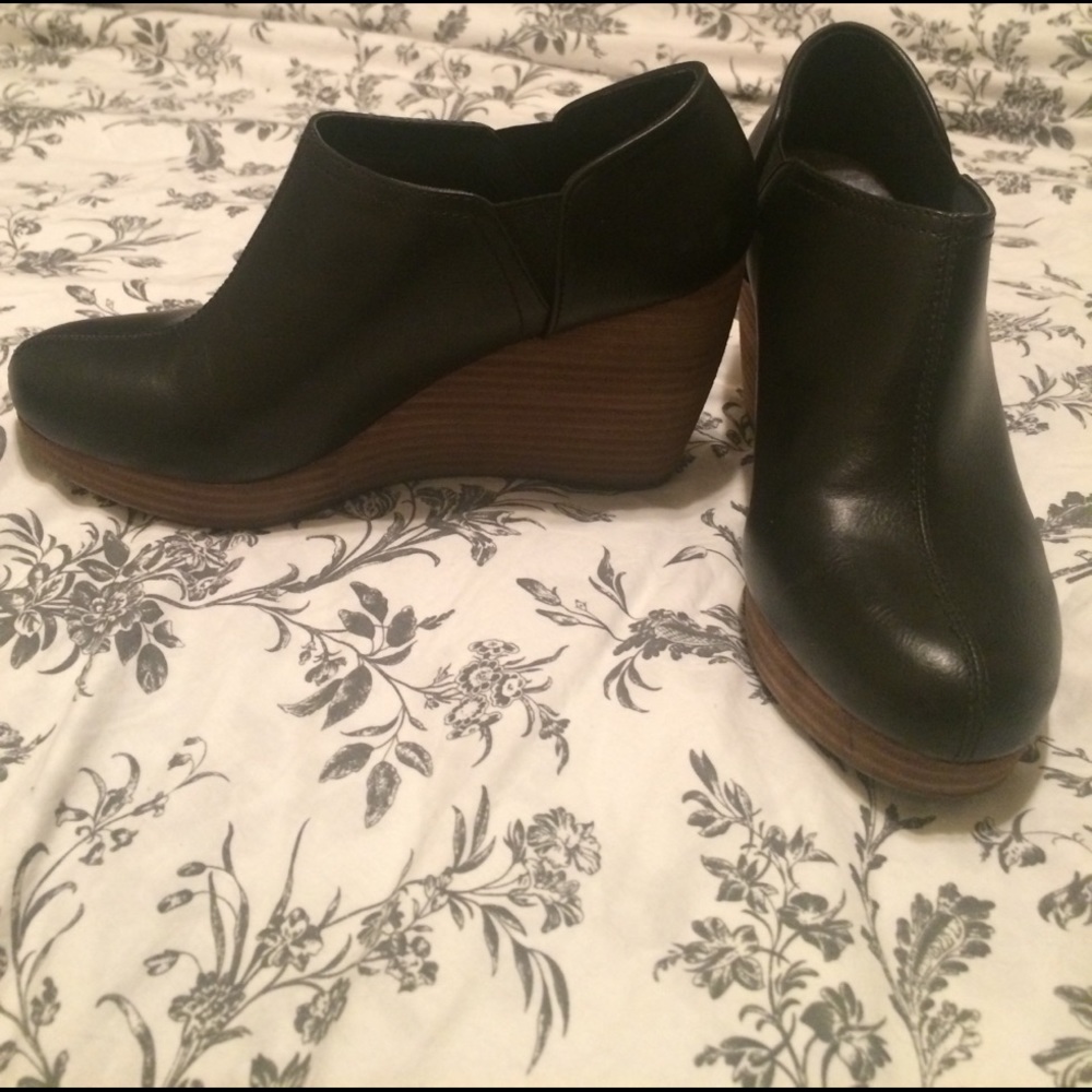 Black Booties