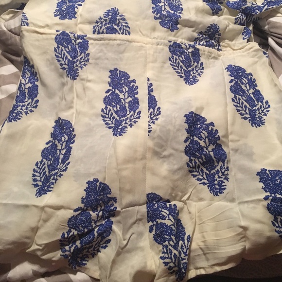 Romper - Picture 2 of 3