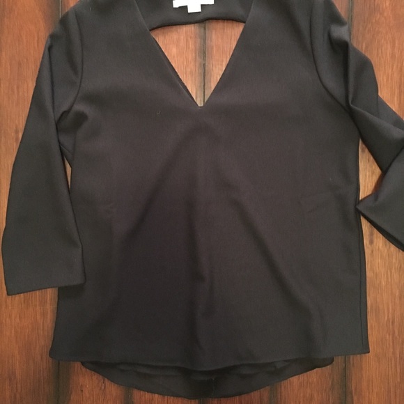 Open Back Blouse - Picture 3 of 4