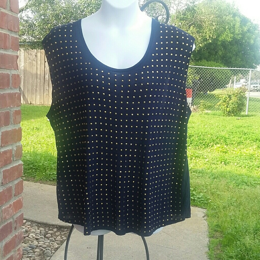 Blue studded top