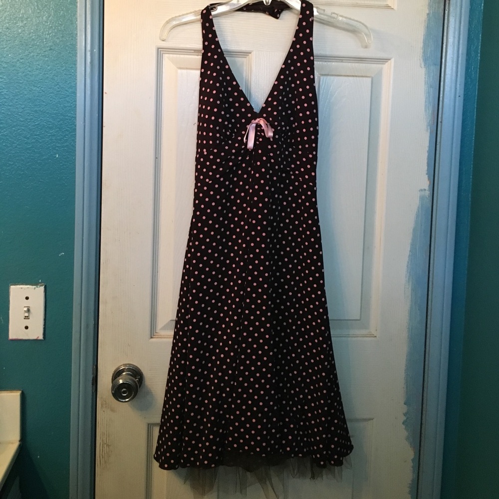 Brown dress with pink dots