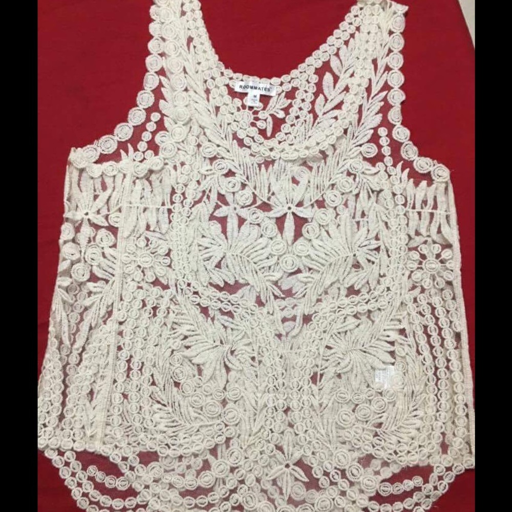 Roommates Knit easter Top