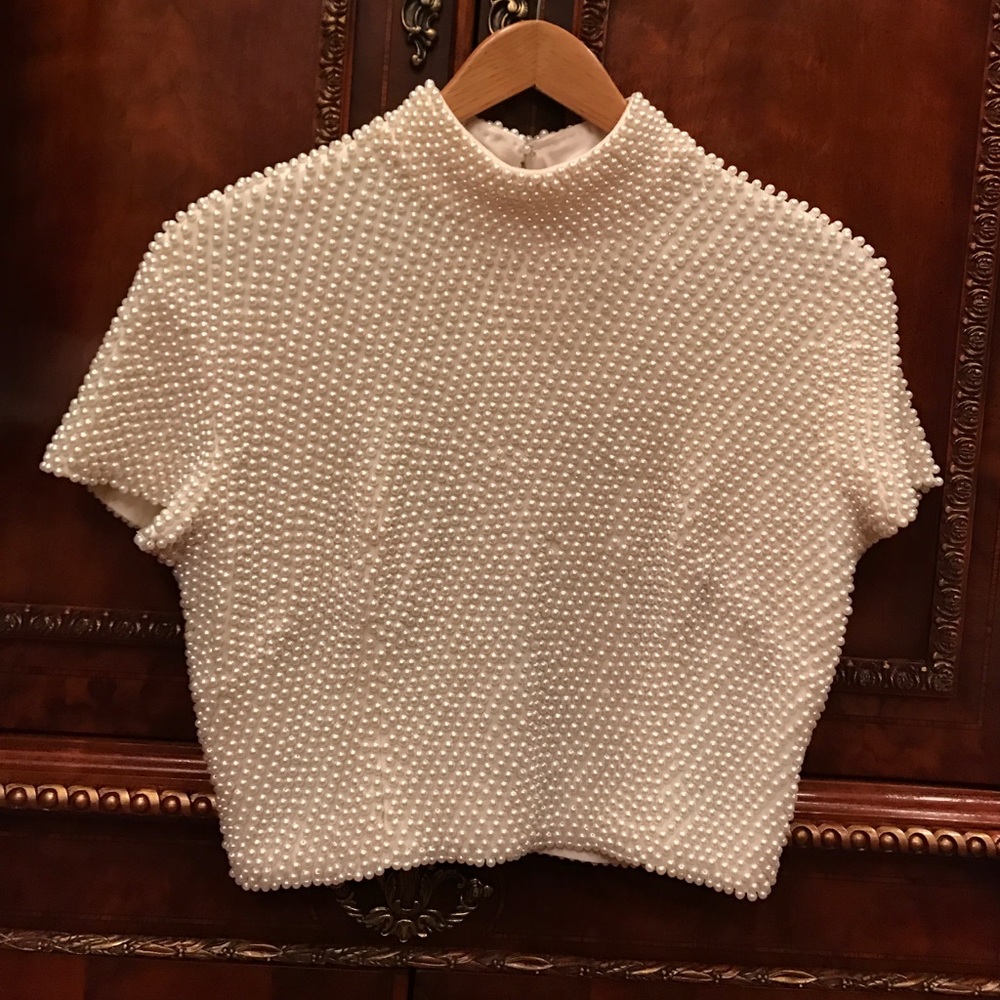 Pearl top