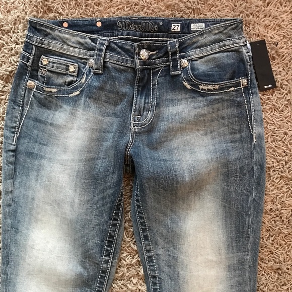 New Miss Me Mid-Rise Straight Embellished Jean - Picture 4 of 6