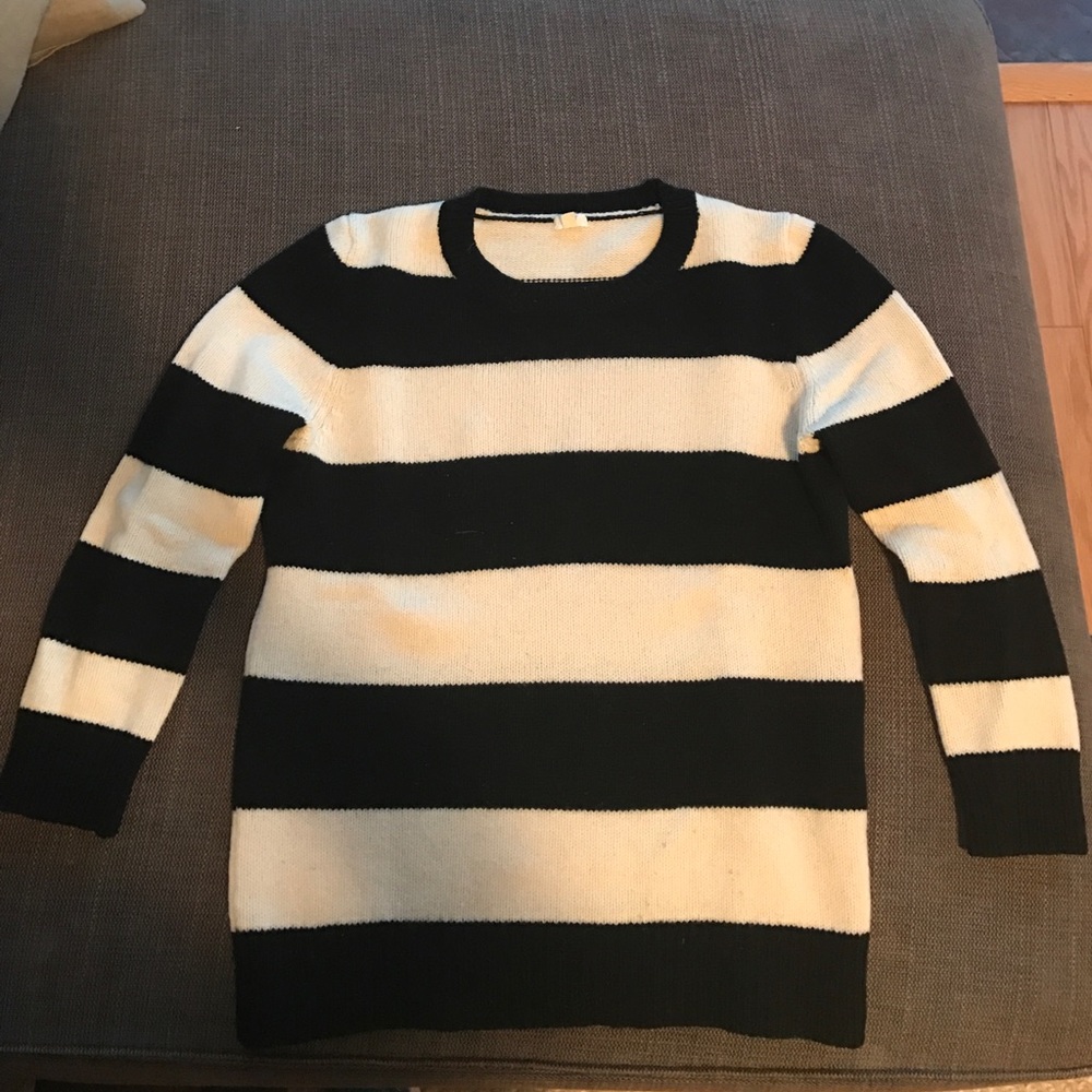 J Crew Lambswool Popover sweater size M
