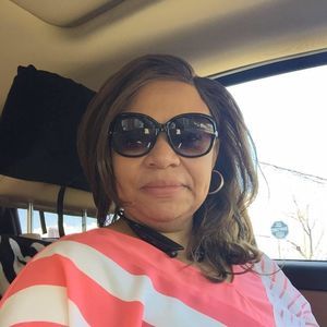 Meet your Posher, Angie