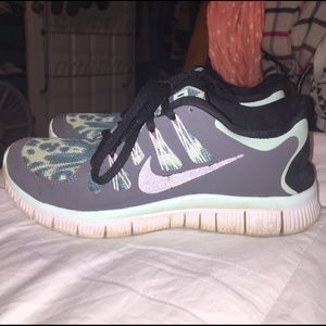 Custom Nike tennis shoes